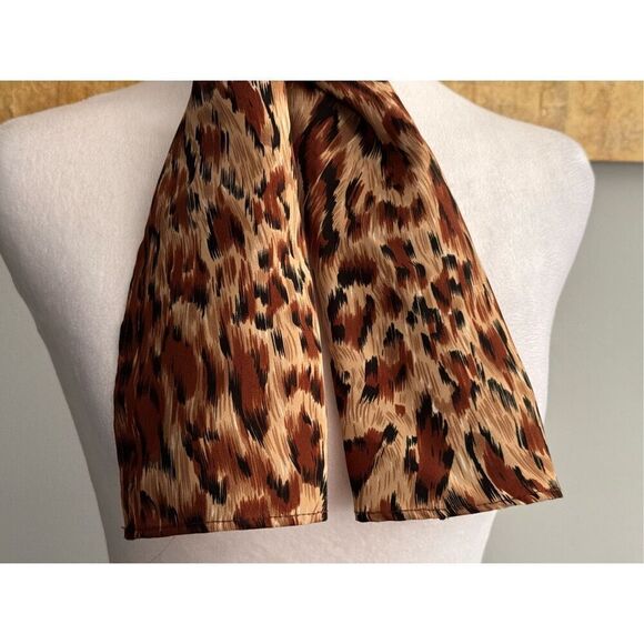 Animal Print Lightweight Scarf - Picture 3 of 8